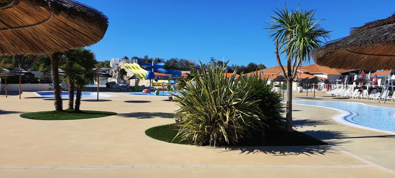 Mobilhome 2Ch Climatise-Terrasse Fermee-4 Velos-Camping 4 Etoiles Les Charmettes Les Mathes Buitenkant foto