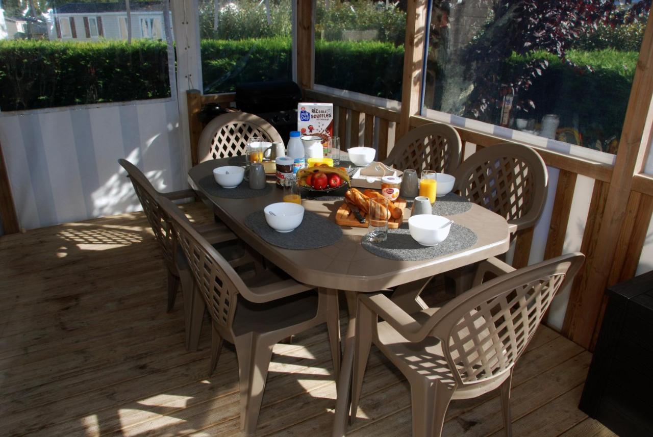 Mobilhome 2Ch Climatise-Terrasse Fermee-4 Velos-Camping 4 Etoiles Les Charmettes Les Mathes Buitenkant foto