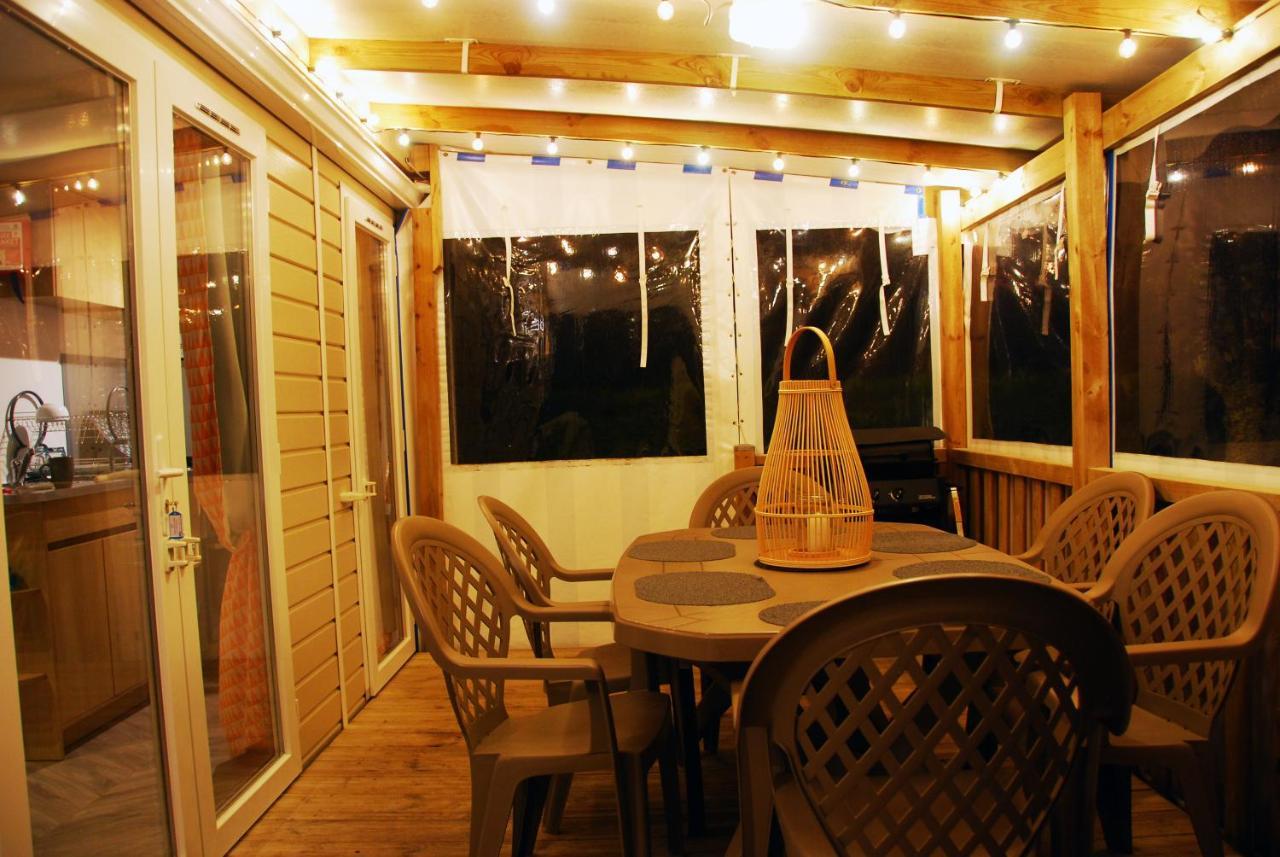 Mobilhome 2Ch Climatise-Terrasse Fermee-4 Velos-Camping 4 Etoiles Les Charmettes Les Mathes Buitenkant foto