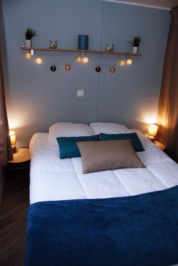 Mobilhome 2Ch Climatise-Terrasse Fermee-4 Velos-Camping 4 Etoiles Les Charmettes Les Mathes Buitenkant foto