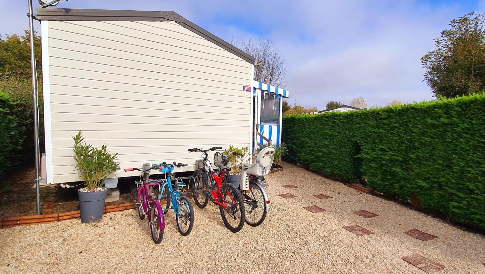Mobilhome 2Ch Climatise-Terrasse Fermee-4 Velos-Camping 4 Etoiles Les Charmettes Les Mathes Buitenkant foto